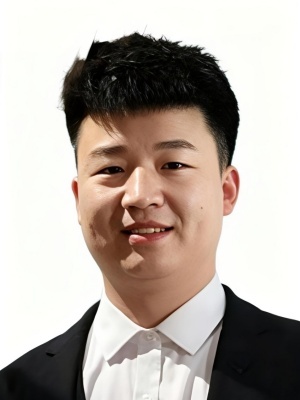 张朕华